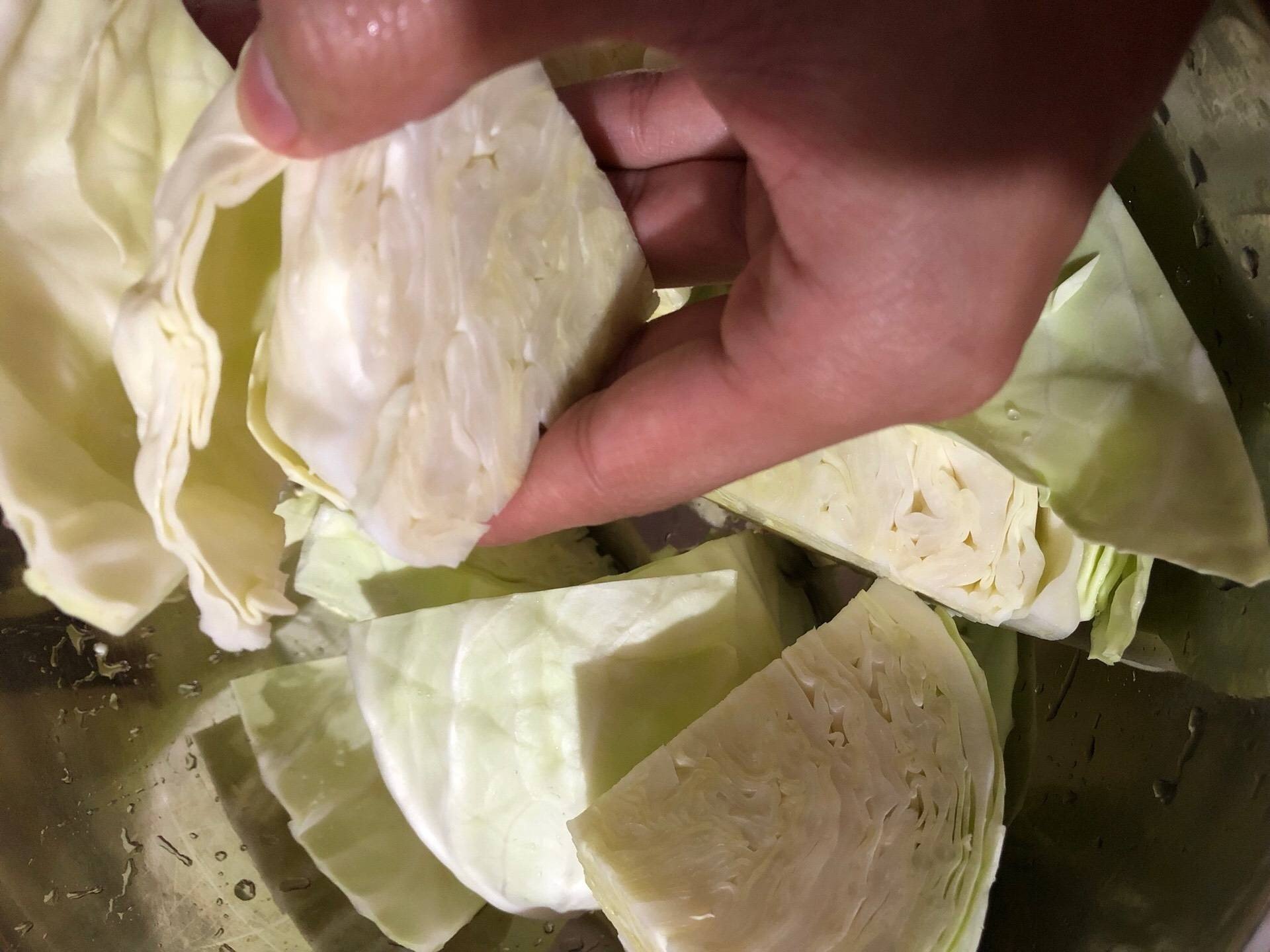 กะหล่ำปลีผัดน้ำปลา