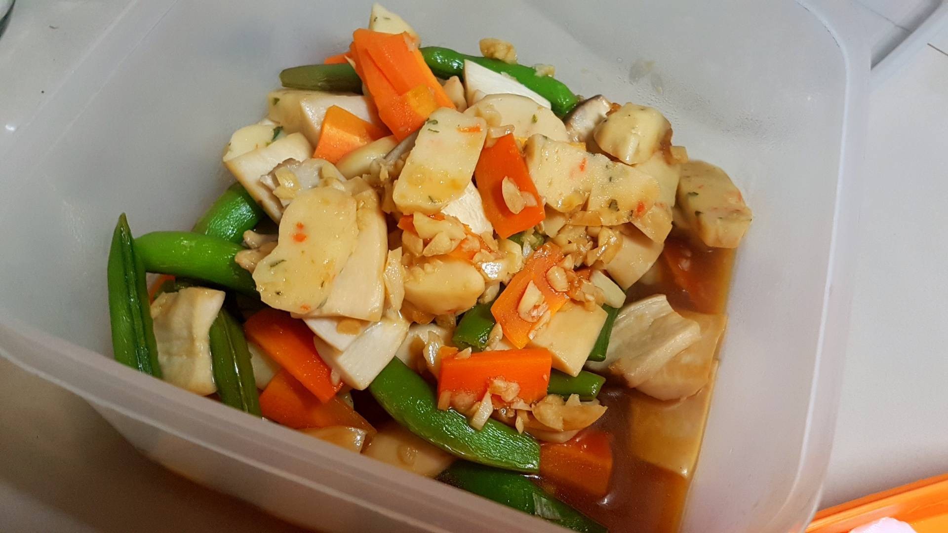 ผัดเห็ดออรินจิซอสเทอริยากิ