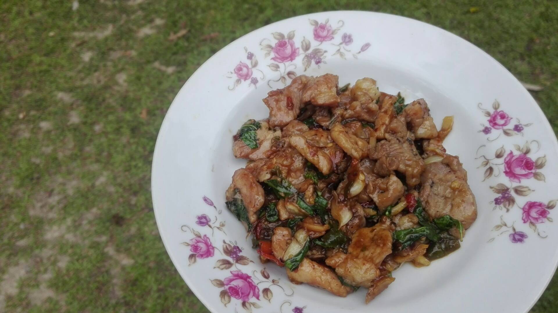 กะเพราหมู