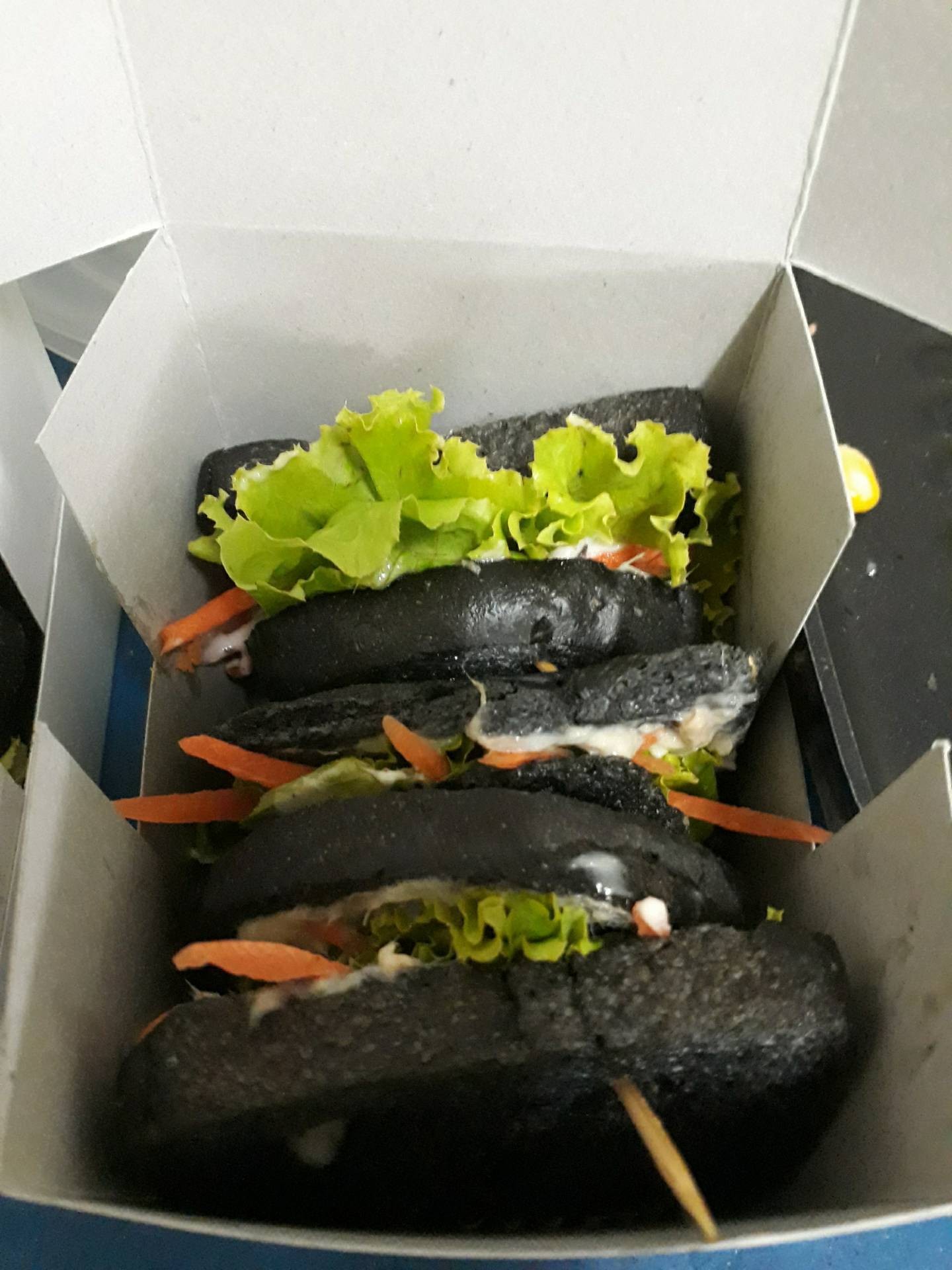 แซนวิชทูน่าชาโค