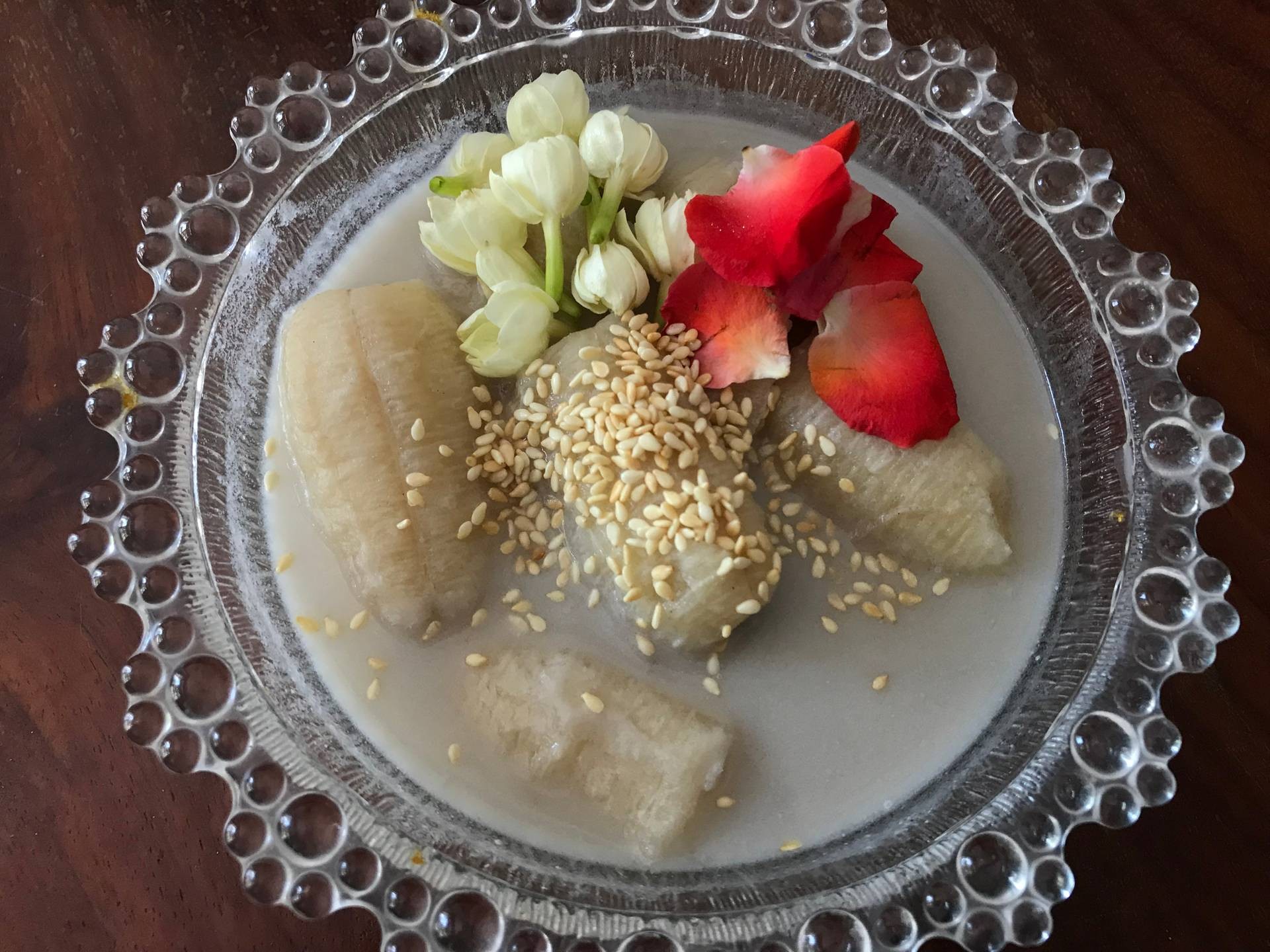 กล้วยบวชชีโรยงาขาว