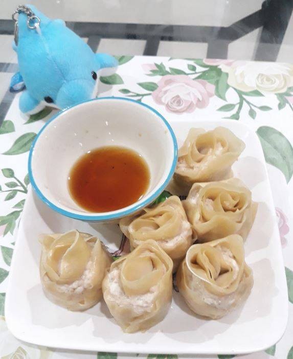 เกี๊ยวนึ่งไส้ไก่บด
