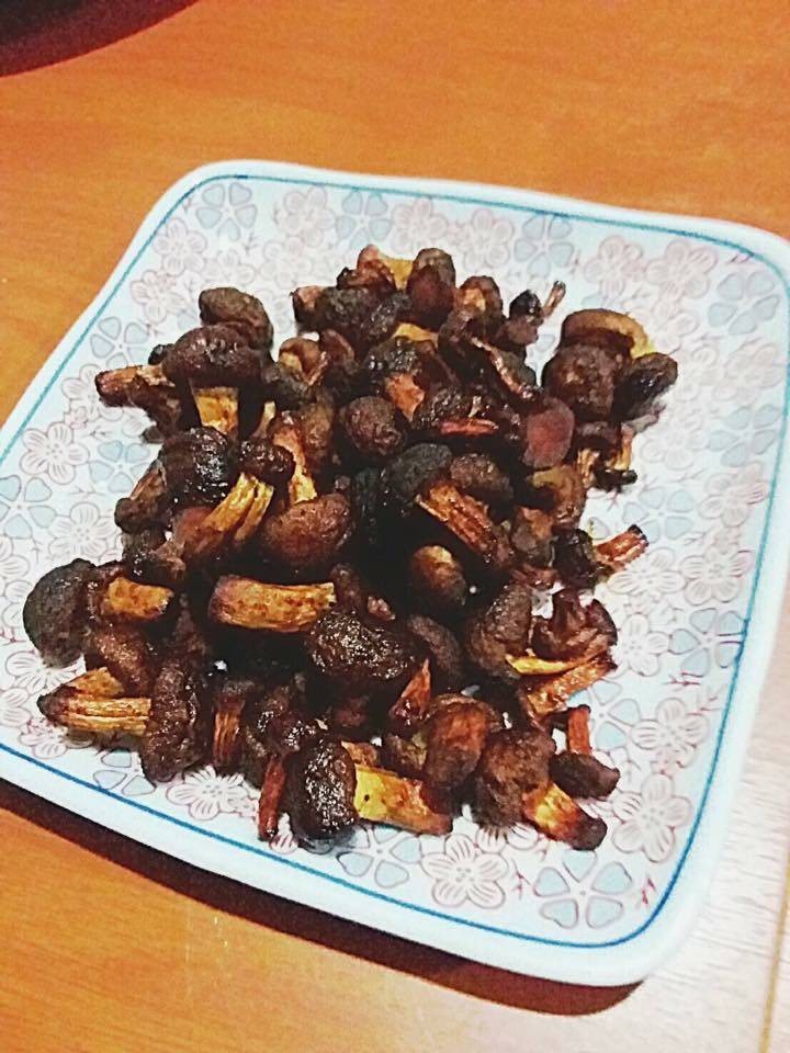 เห็ดหอมทอดซีอิ้ว