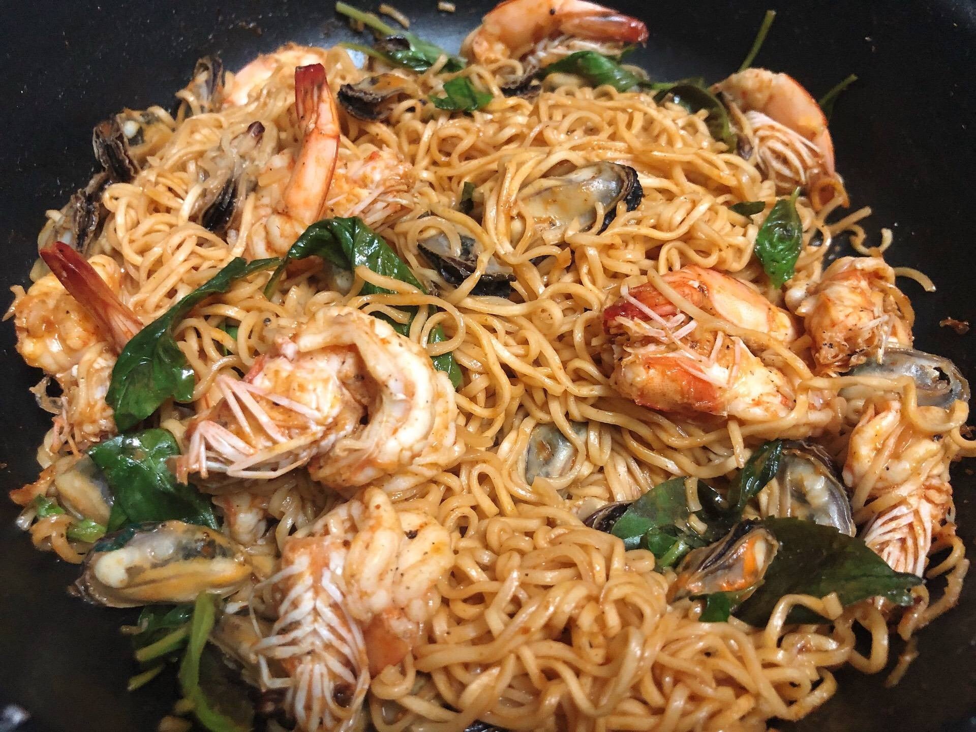 ไวไวผัดฉ่าทะเล