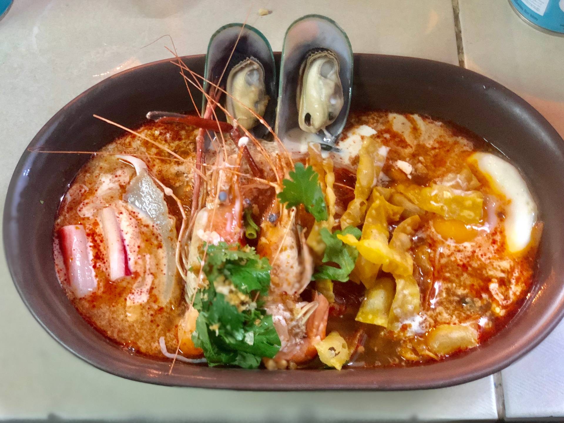 เตี๋ยวต้มยำน้ำข้นไข่(เตี๋ยวเด็กเกาะ)