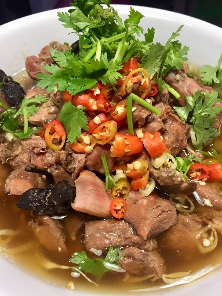 เป็ดพะโล้ต้มแซ่บ