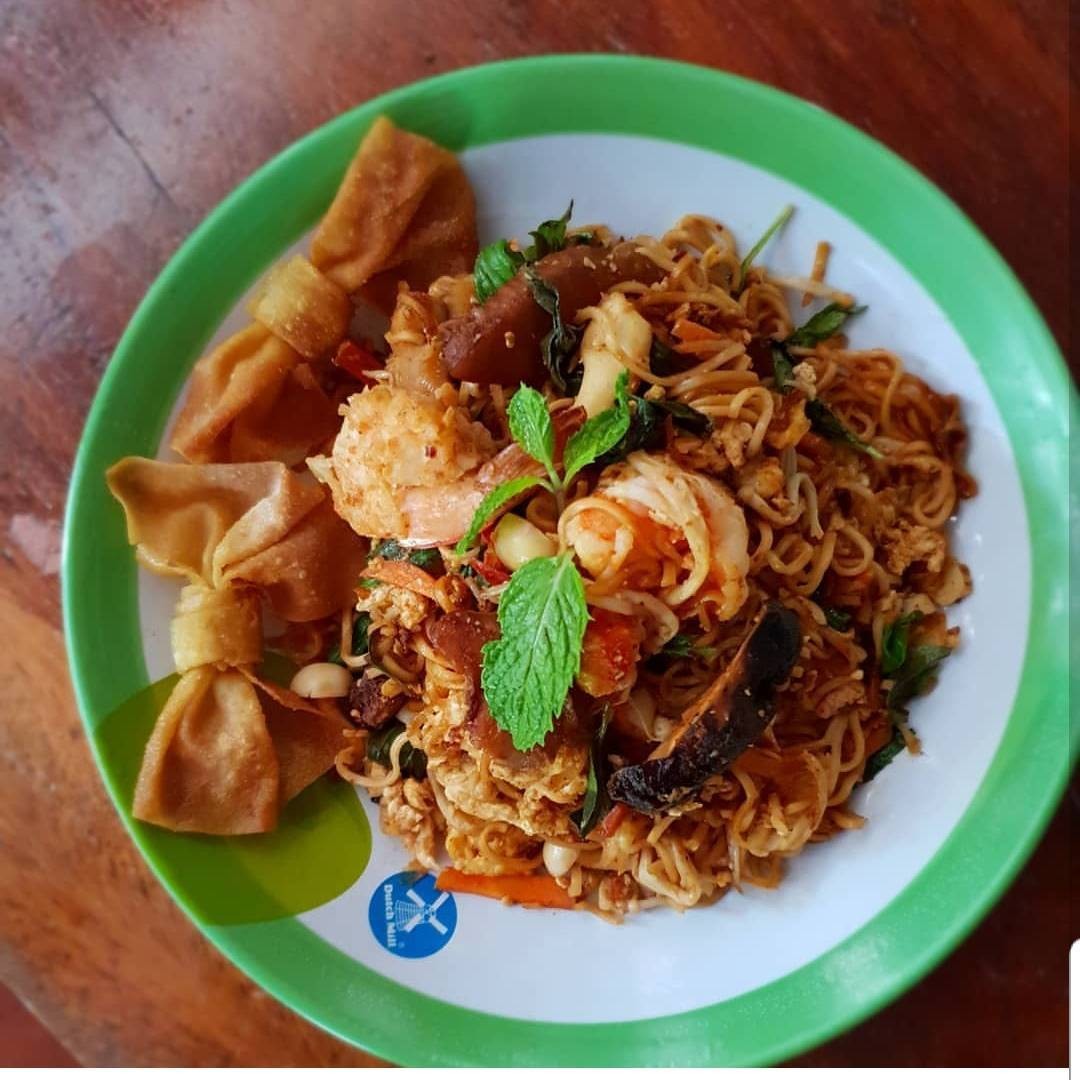 ไวไวผัดฉ่า