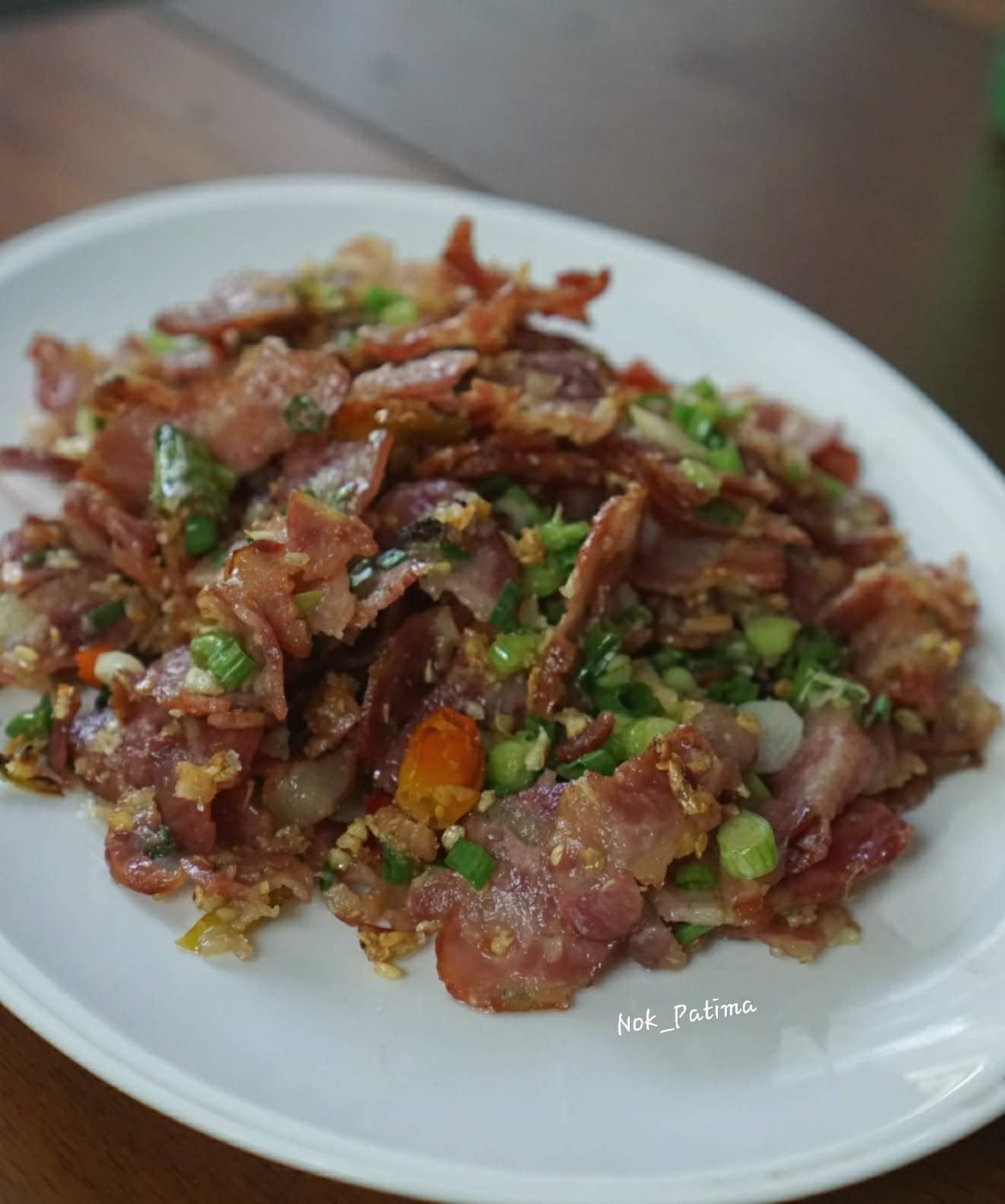 เบคอนคั่วพริกเกลือ