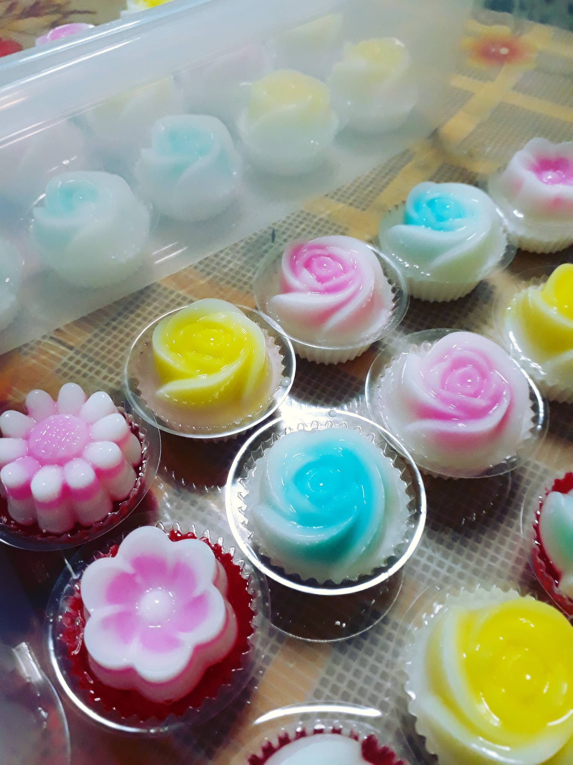 วุ้นกะทิกุหลาบ