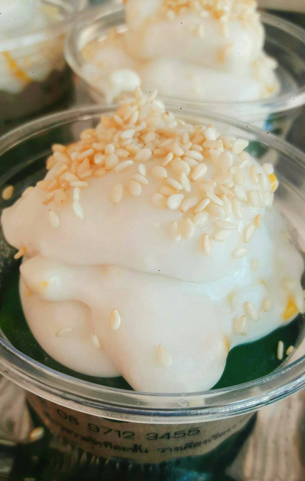 ขนมเปียกปูนใบเตยหน้ากะทิข้าวโพด
