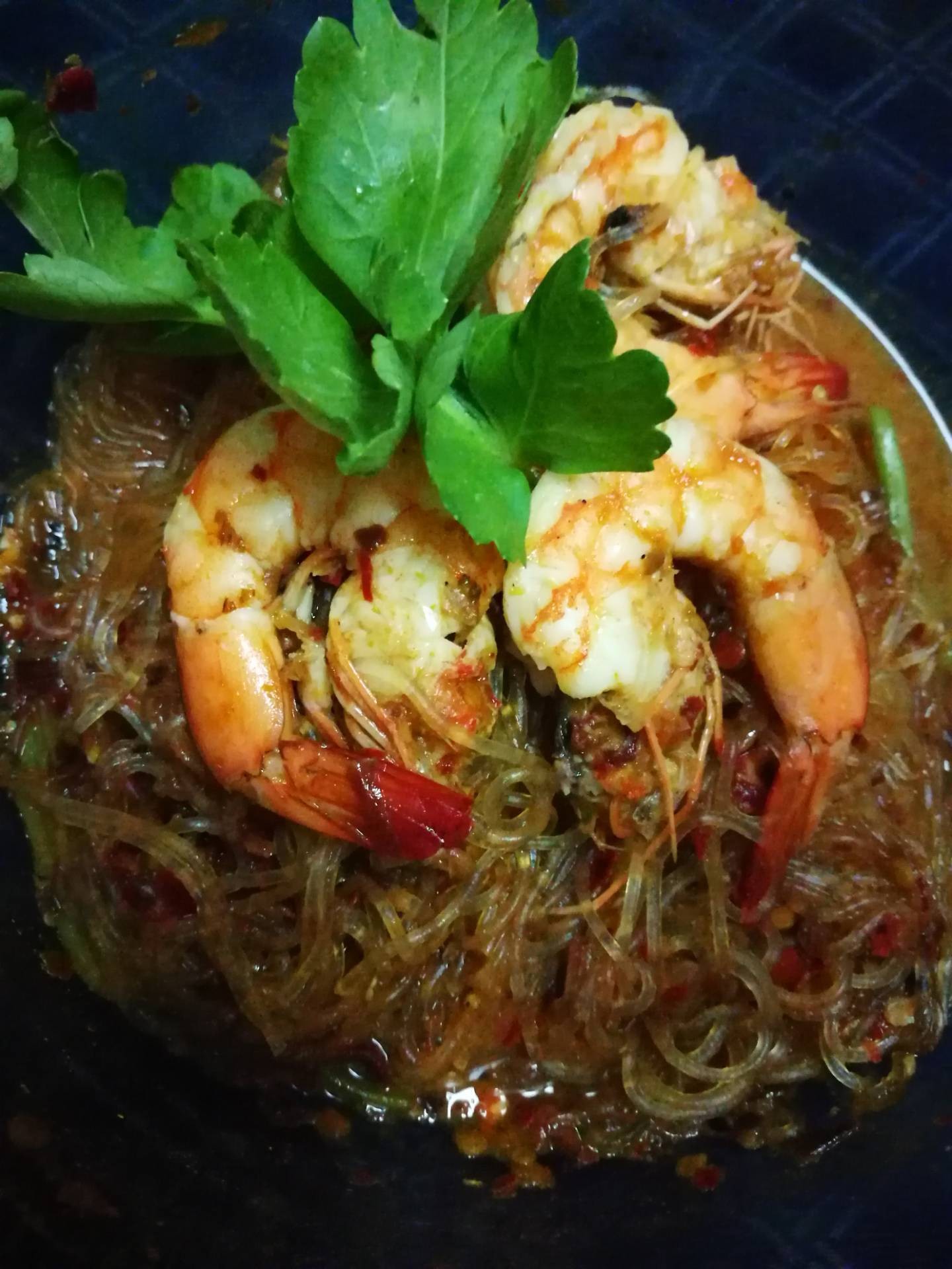 กุ้งอบวุ้นเส้นพริกเผา