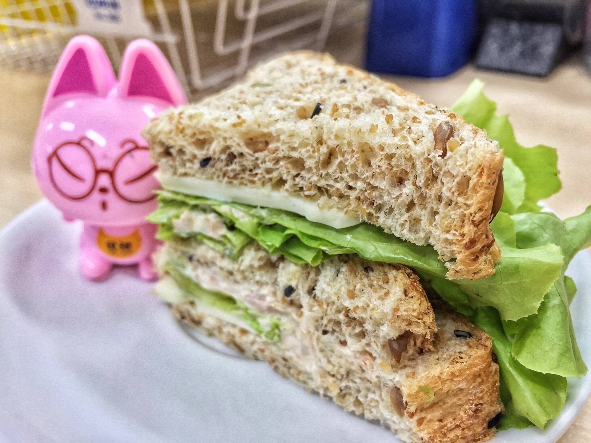 Officemade gourmet sandwich 