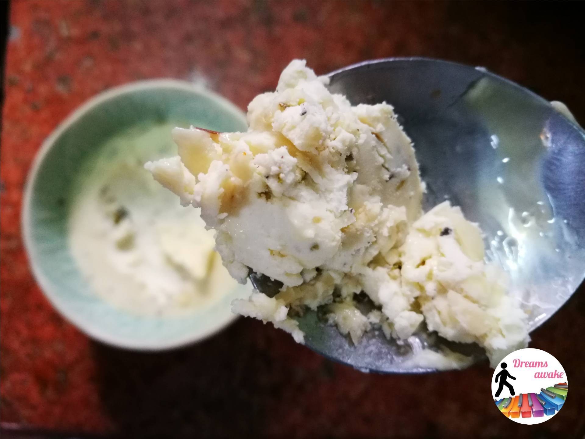 Perfect Cheesy Garlic Bread ขนมปังกระเทียมชีส