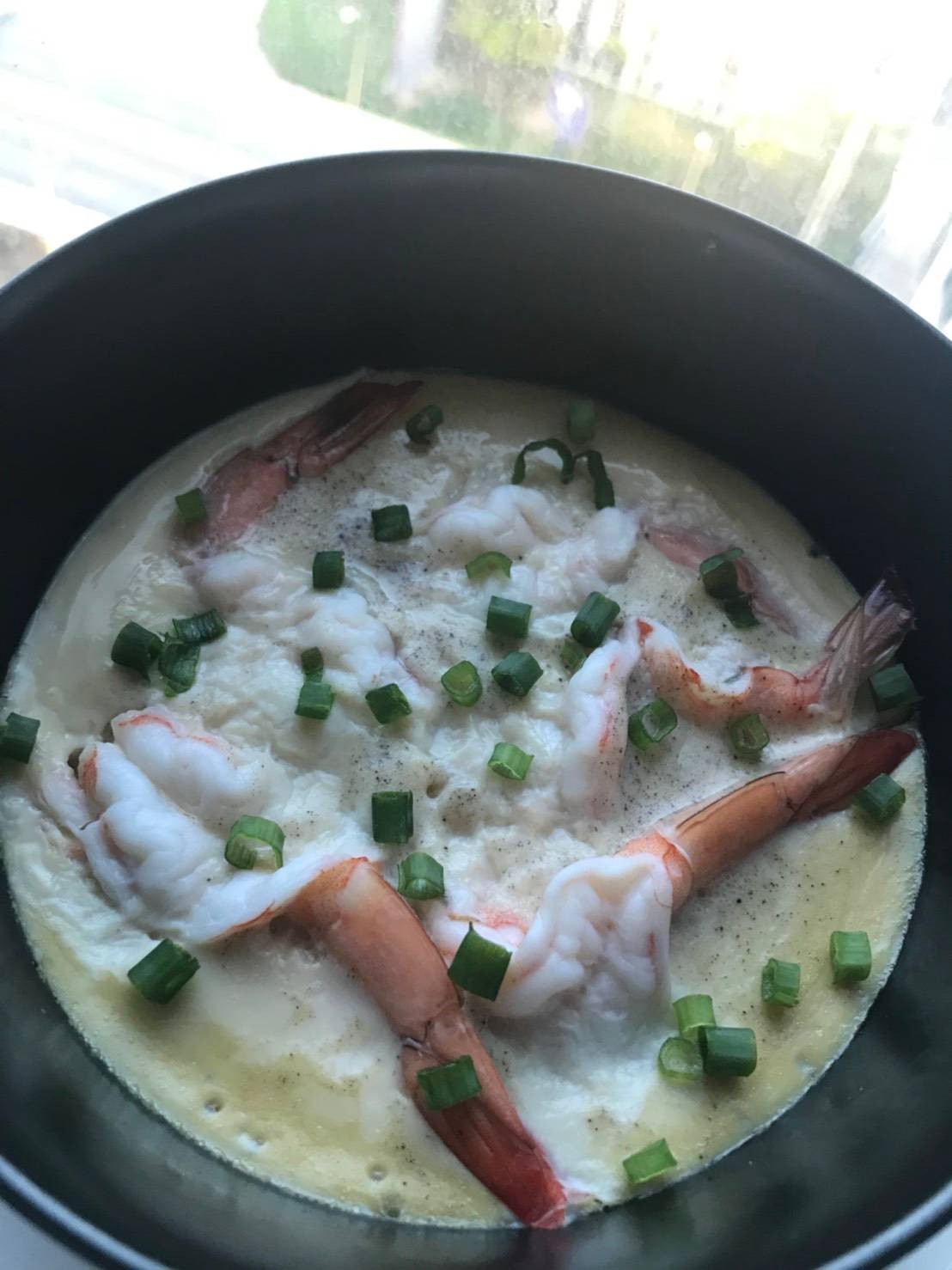 ไข่ตุ๋นกุ้งระเบิด (steamed egg with bombs shrimp)