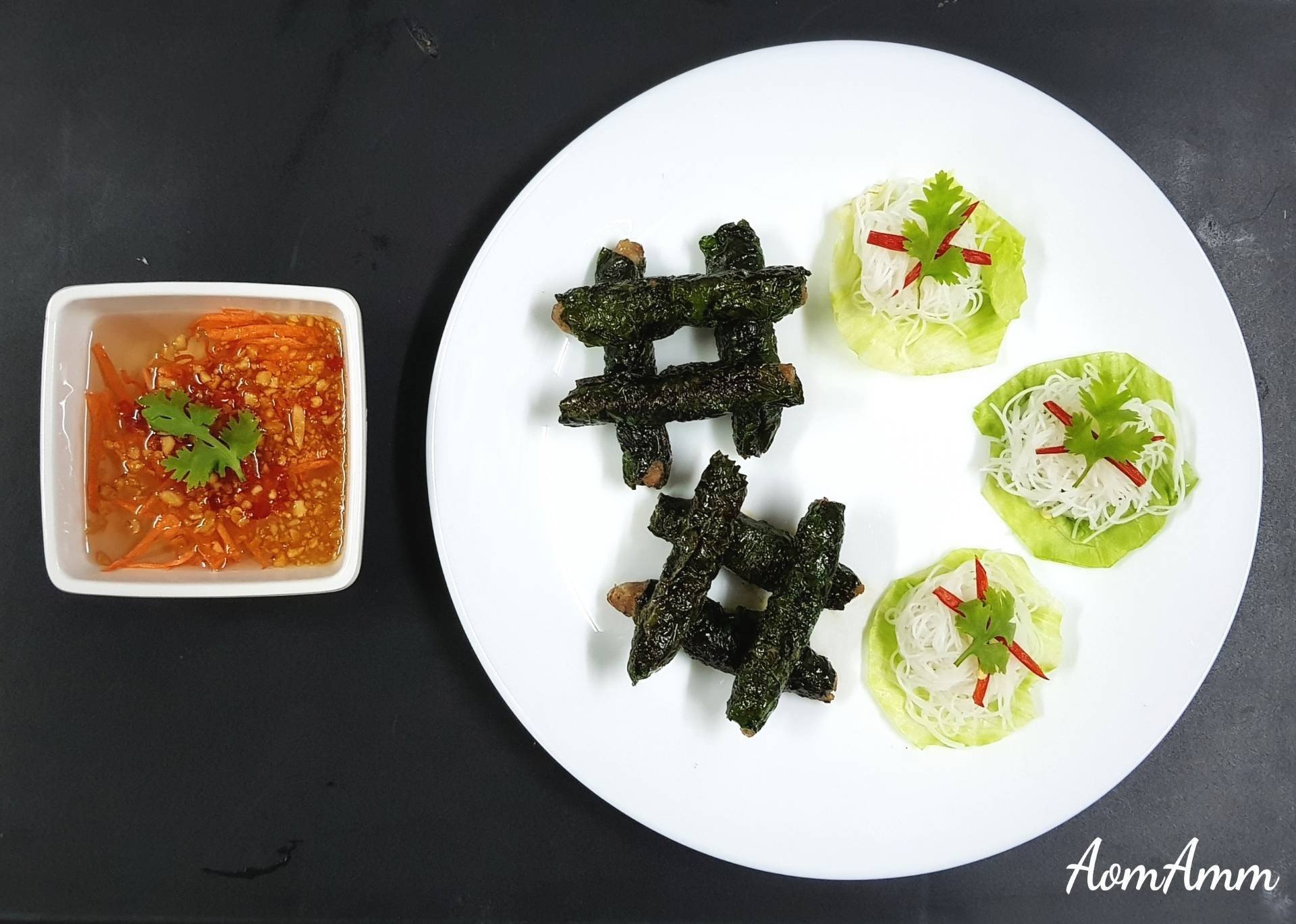 เส้นหมี่หมูย่างห่อใบชะพลู (#) 🐷