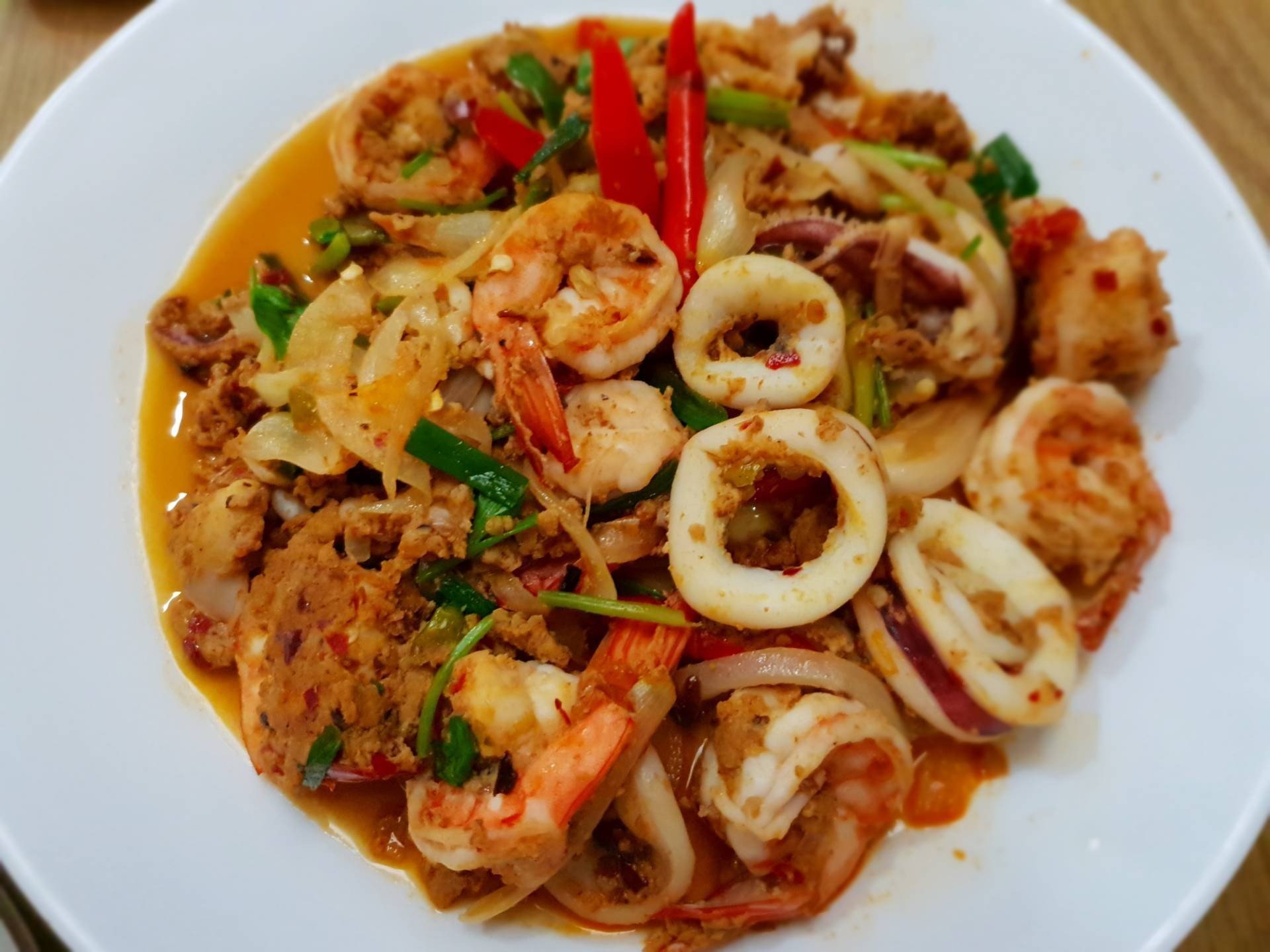 ทะเลผัดผงกะหรี่