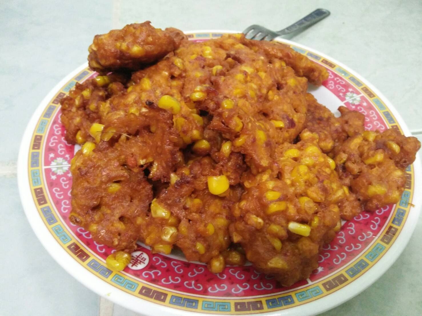 ข้าวโพดทอดพริกแกง