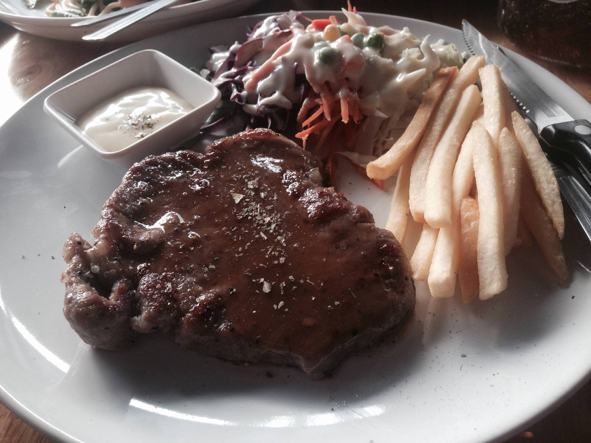 สเต็กหมูพริกไทยดำ