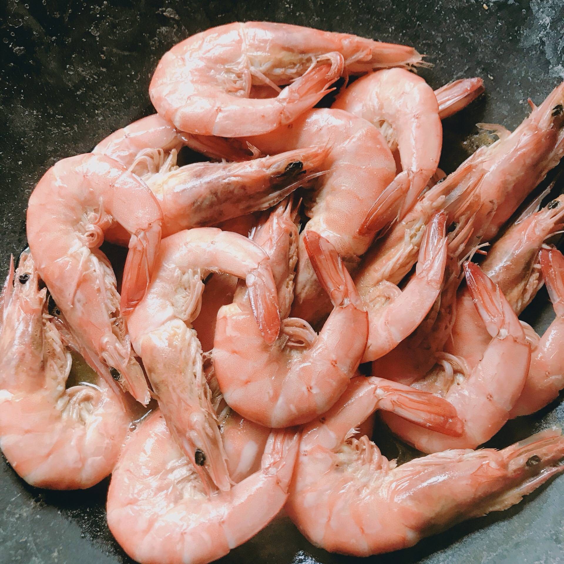 กุ้งคั่วเกลือ