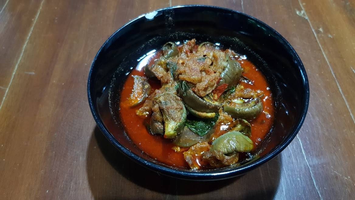 หมูผัดพริกแกง