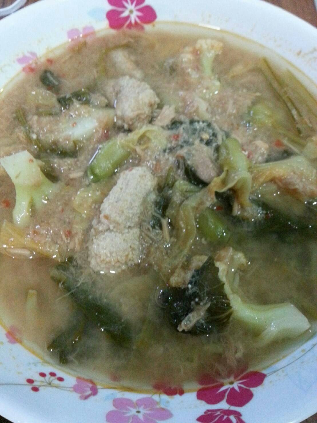 แกงส้มหมูผักรวม