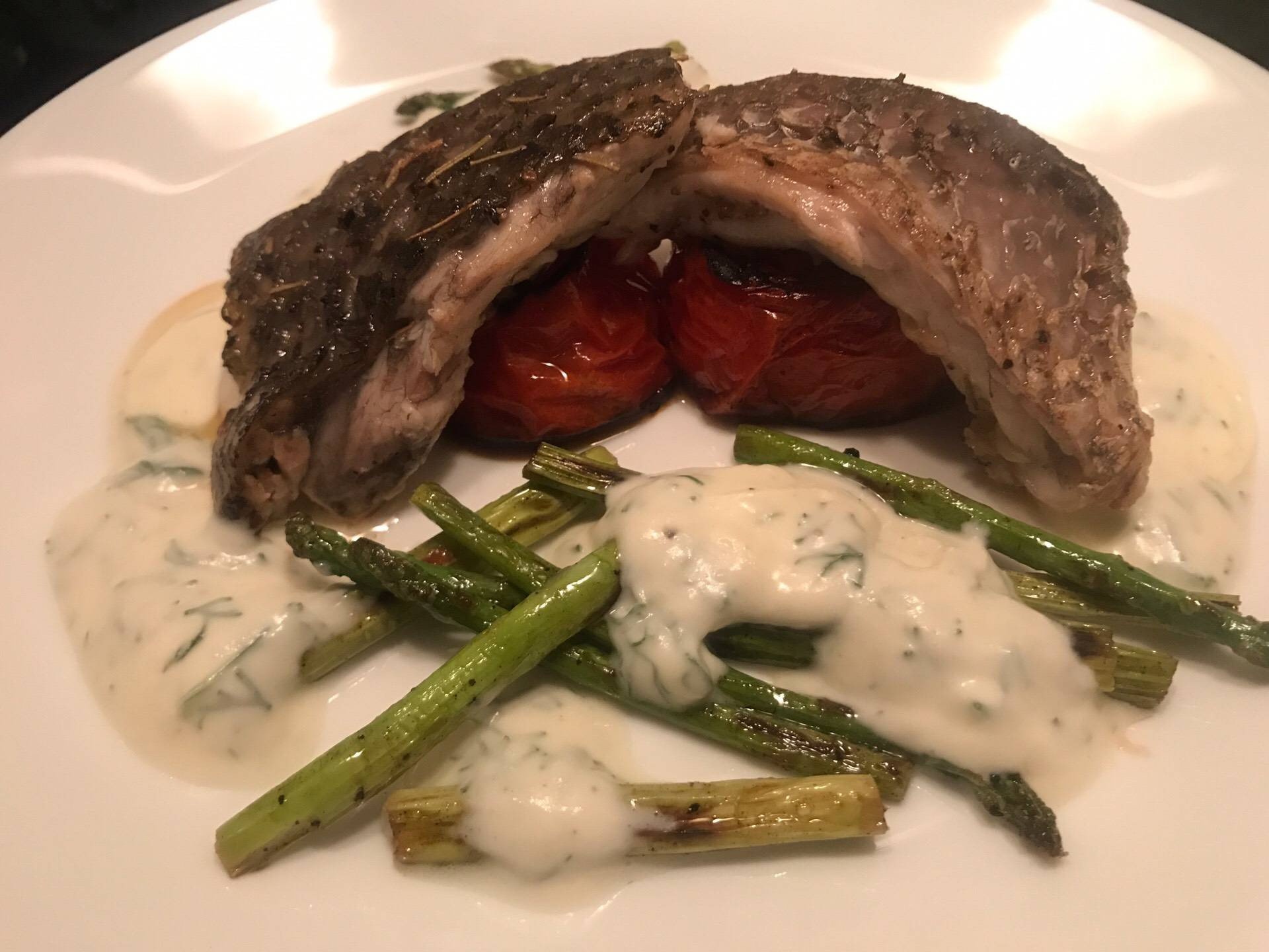 Sea Bass Lime Cream Sauce เสต็กปลากระพงขาวซอสครีมมะนาว  ซอสเบาสดชื่น