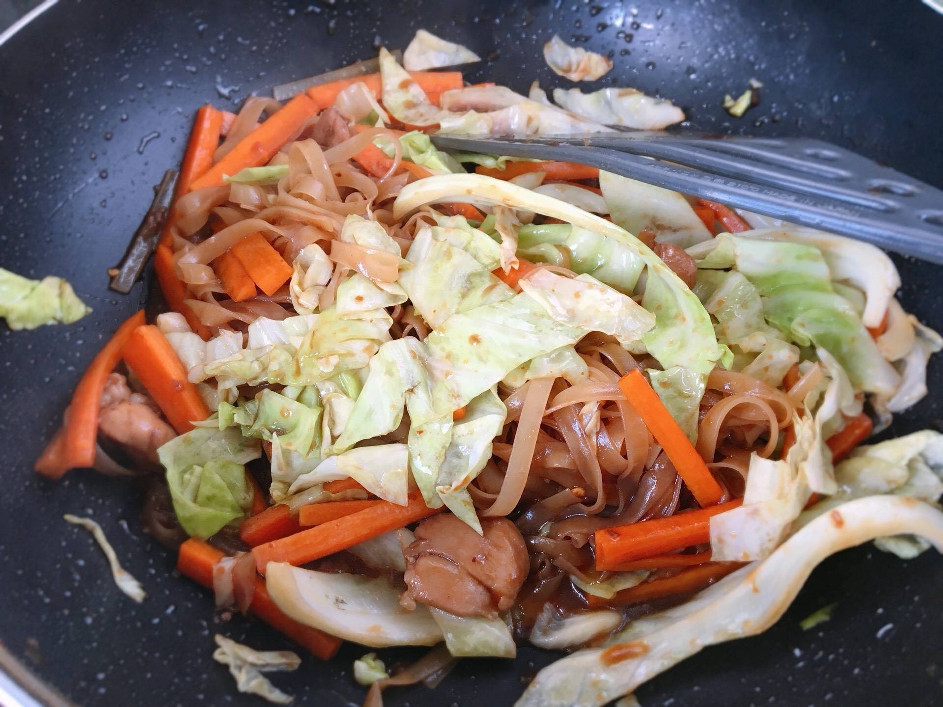 ผัดหมี่โคราช