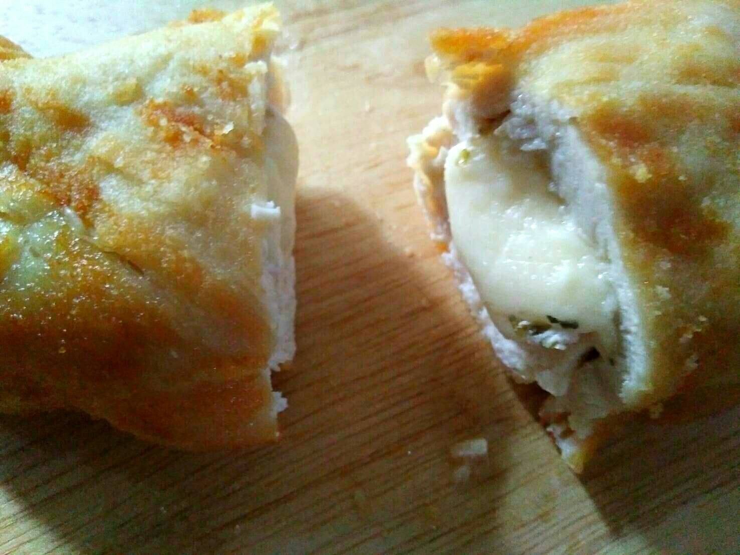 อกไก่ม้วนชีสสสสส 🧀