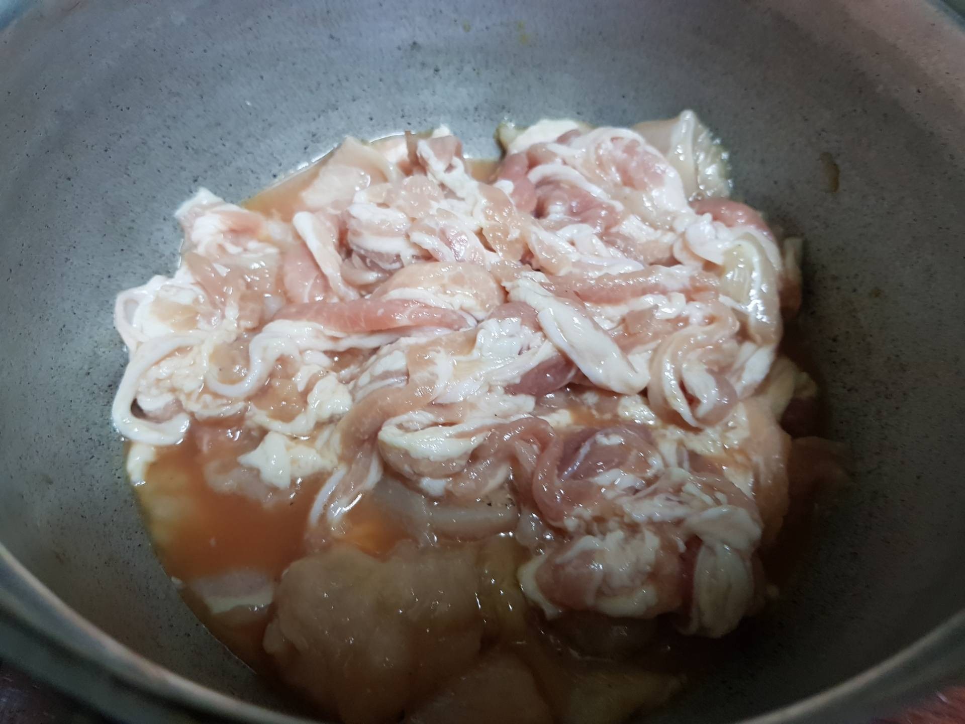 สุกี้ หมูกระทะ
