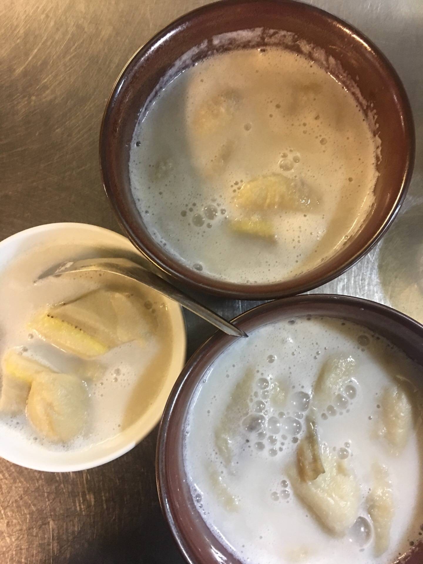 กล้วยบวชชีนมอัลมอนด์