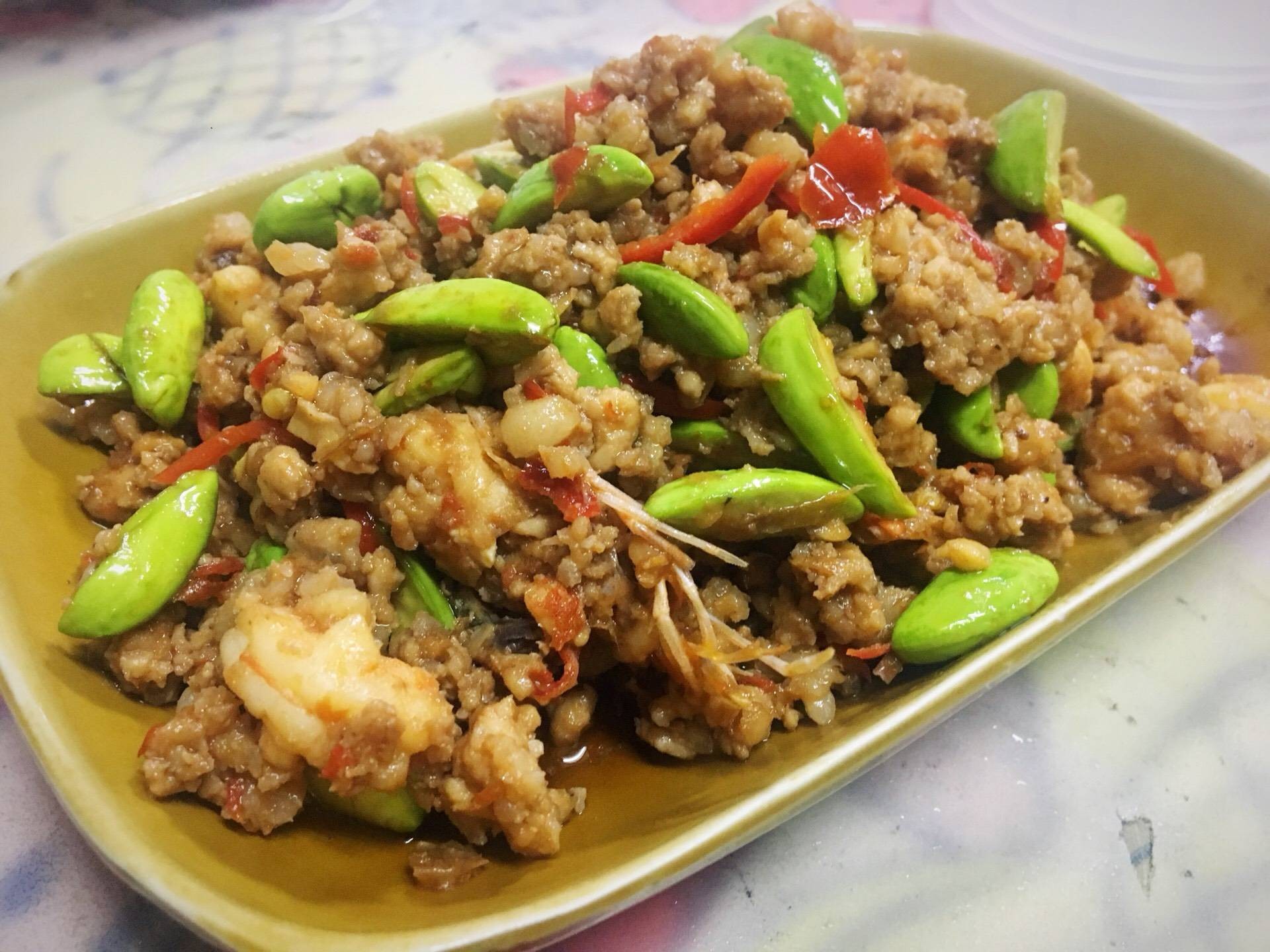 สะตอผัดกะปิกุ้งหมูสับ