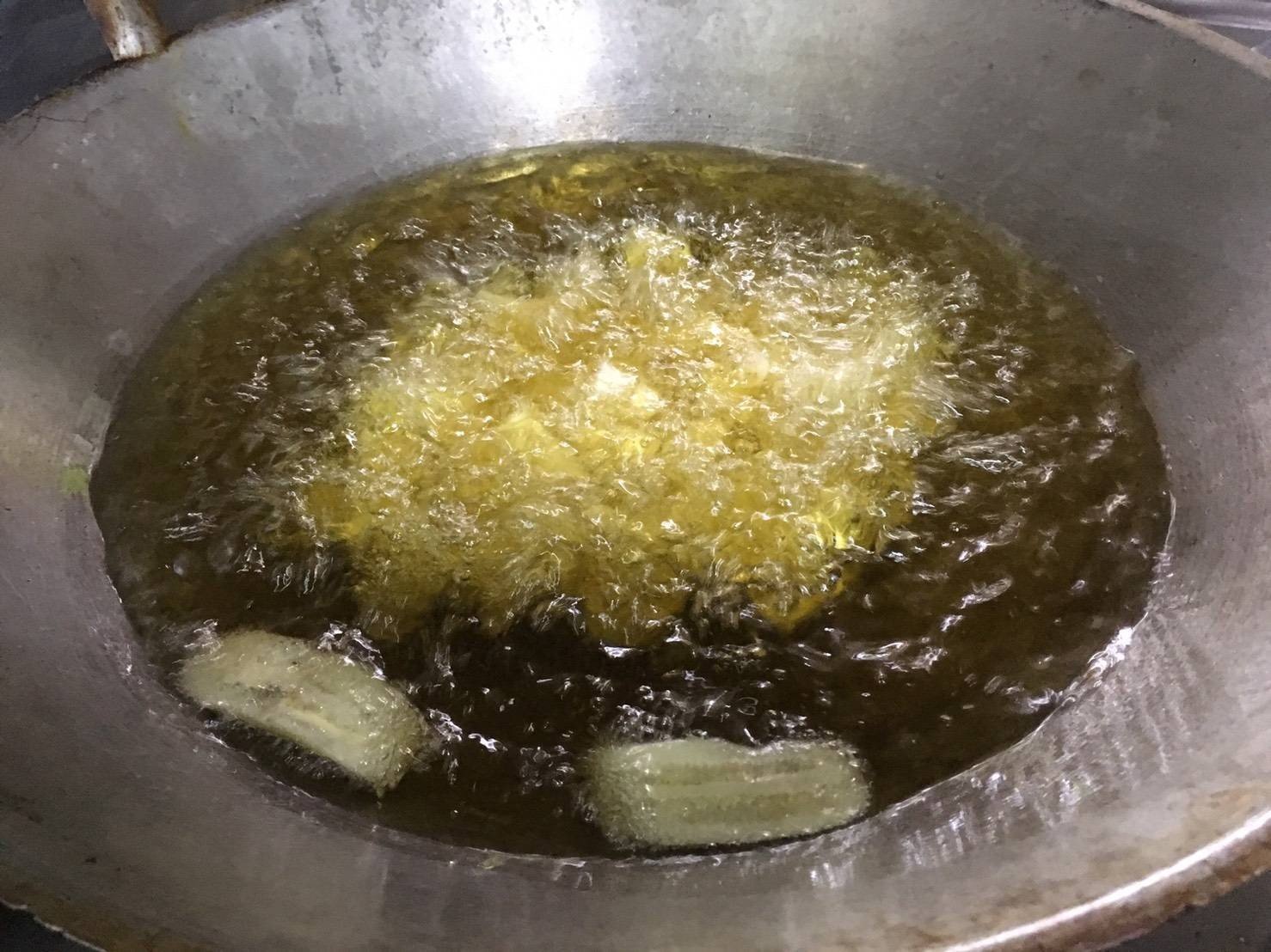 กล้วยฉาบทอดกรอบ