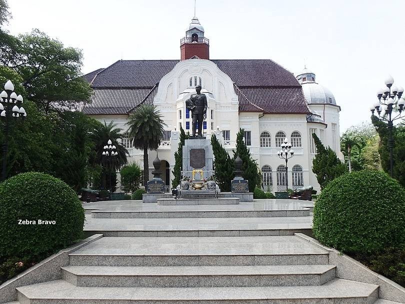 พระบรมราชานุสาวรีย์พระบาทสมเด็จพระจุลจอมเกล้าเจ้าอยู่หัว