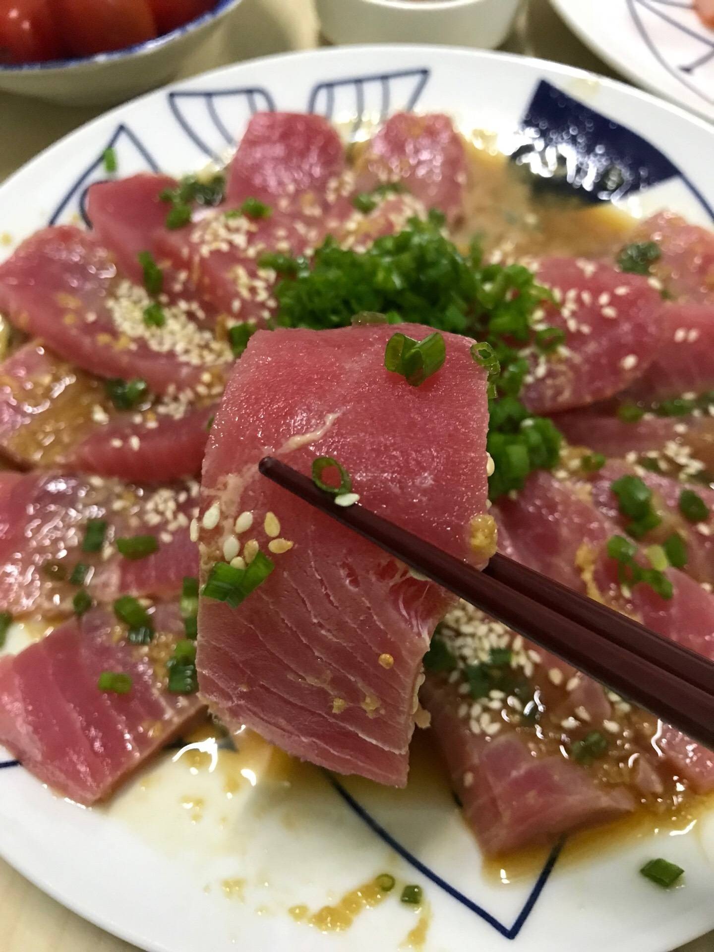 สูตร Tuna Tataki ทูน่า ทาทากิ พร้อมวิธีทำโดย Pingping Wongnai Cooking