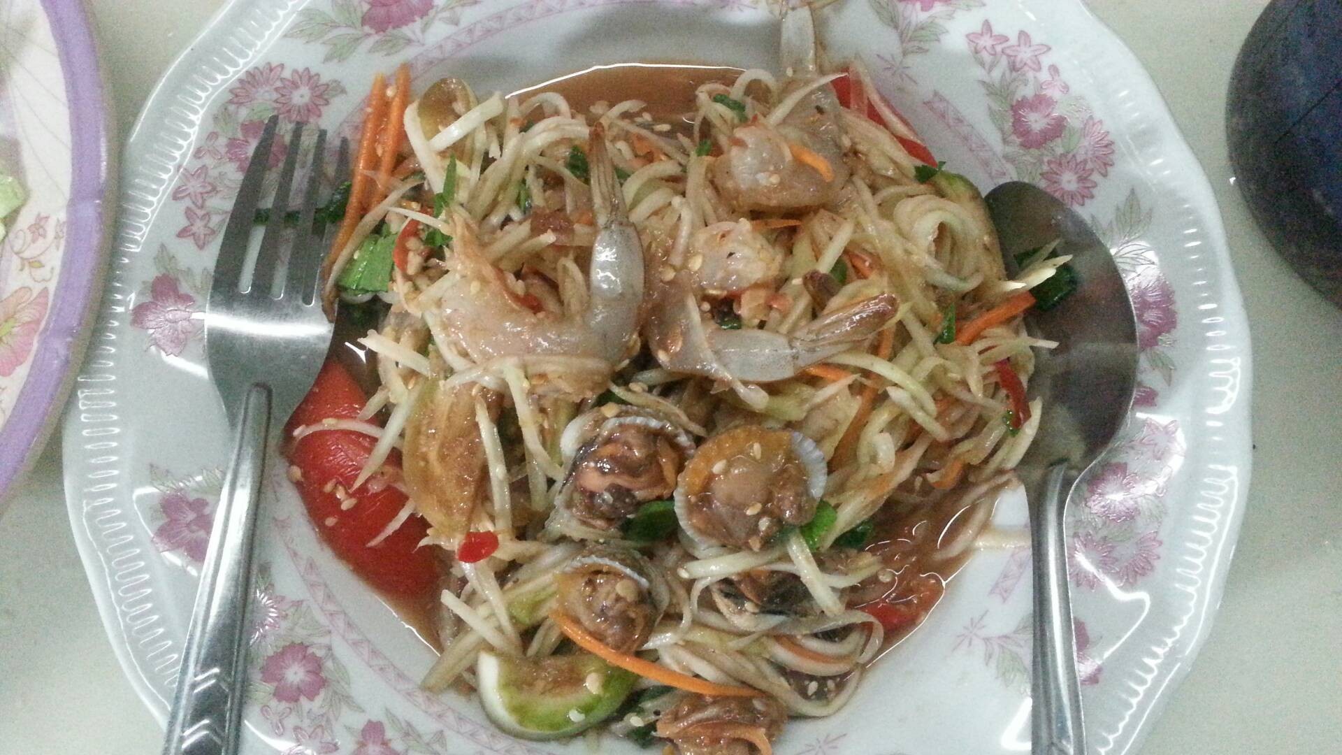 ส้มตำกุ้งสด+หอยแครง