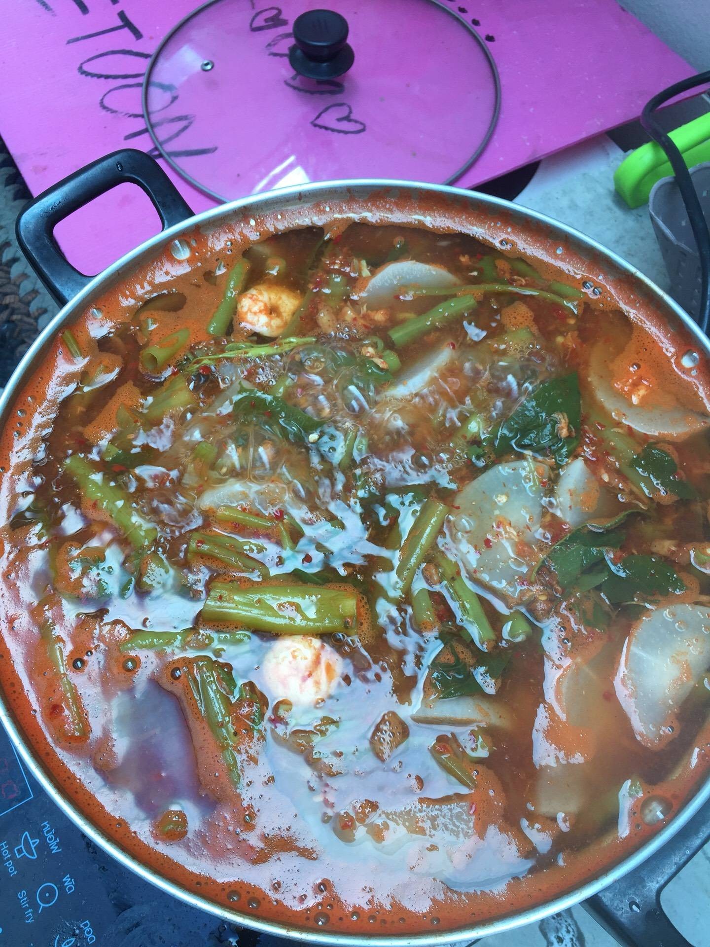 แกงส้มกุ้งผักรวม