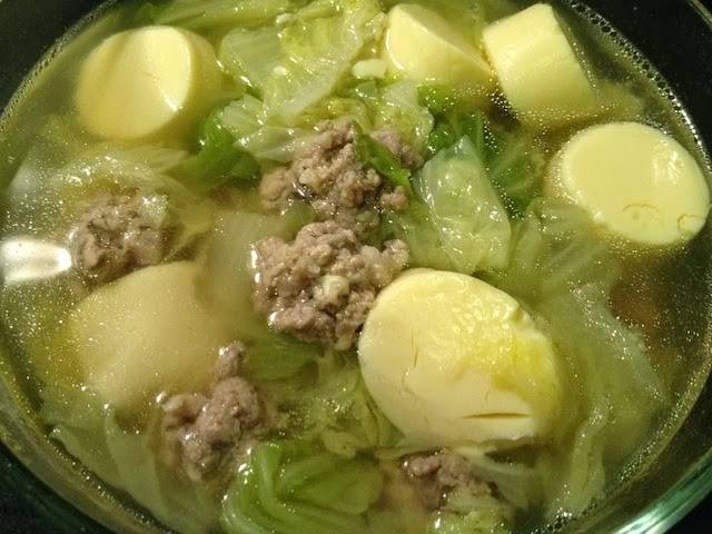ต้มจืดเต้าหู้ผักกาด,ผัดผักรวมมิตร,ต้มซุปไก่
