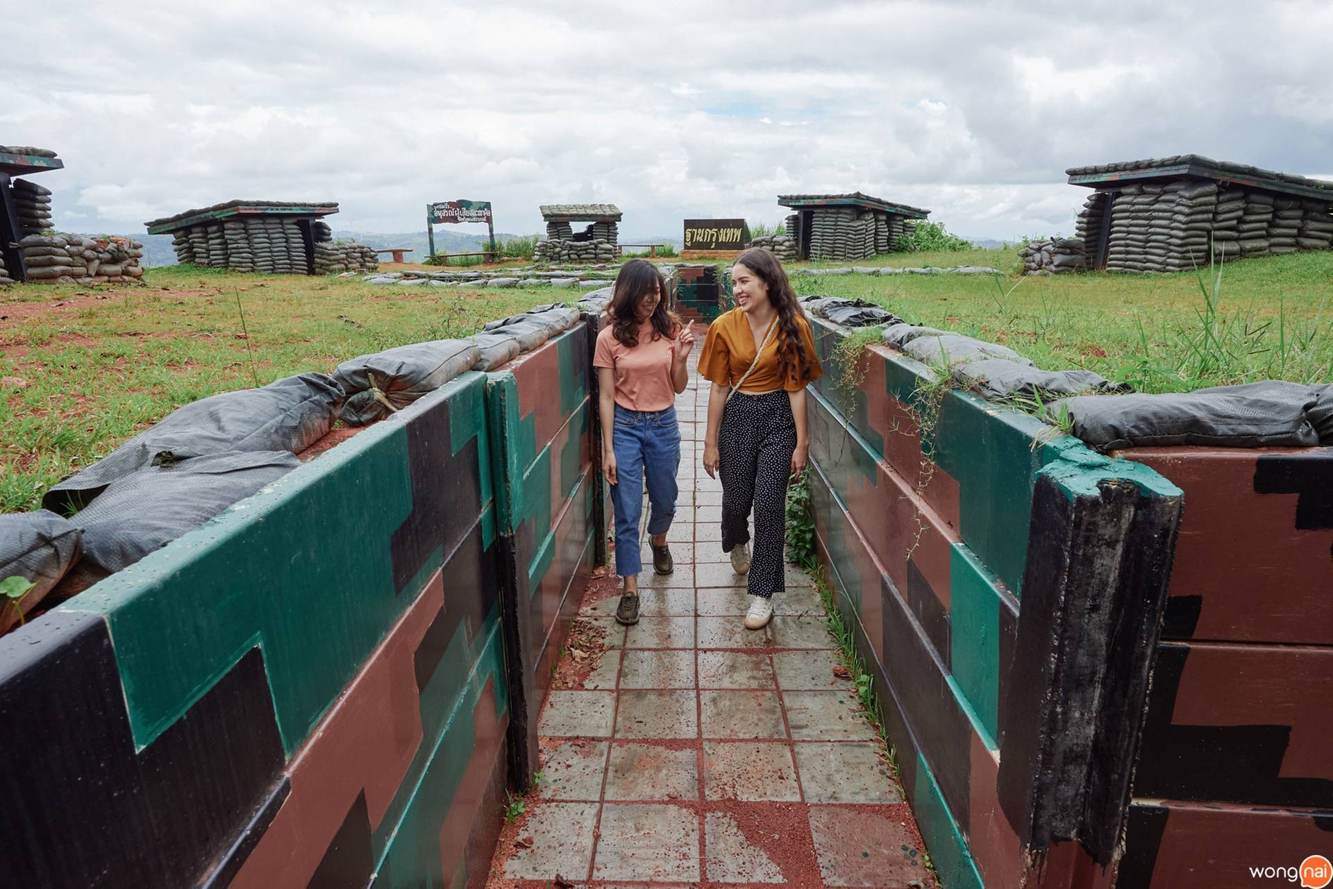 อนุสรณ์สถานผู้เสียสละเขาค้อ