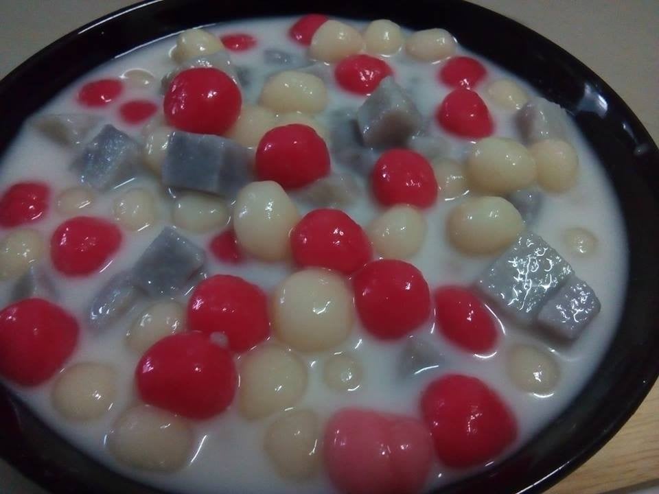 บัวลอยเผือก