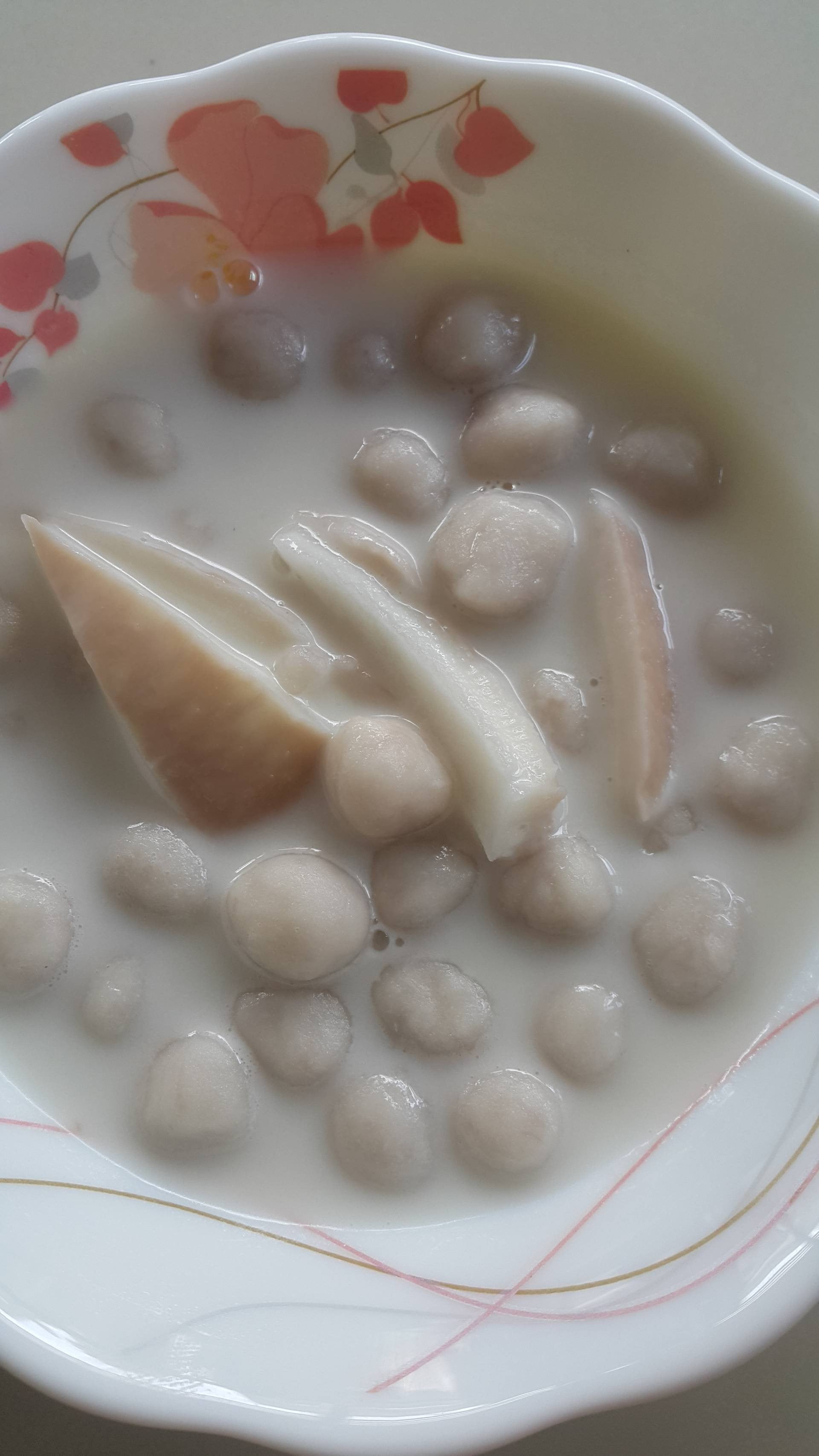 บัวลอยเผือก