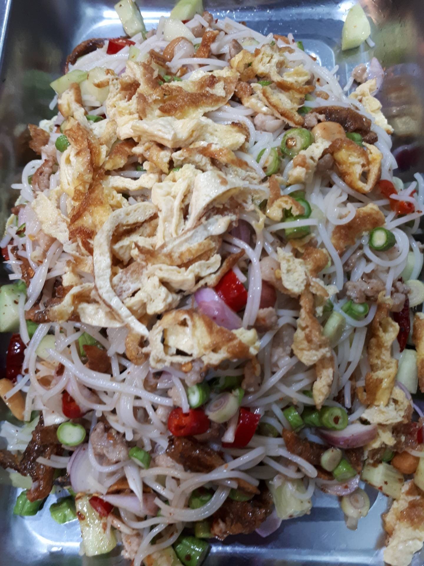 ยำขนมจีน
