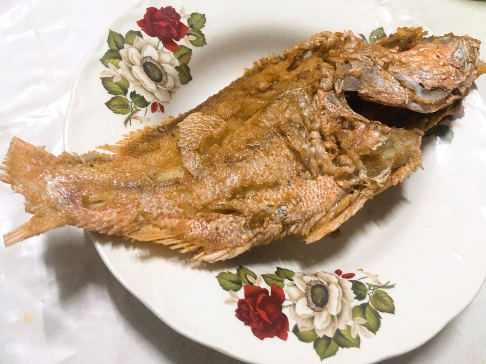 ปลากระพงแดงทอด