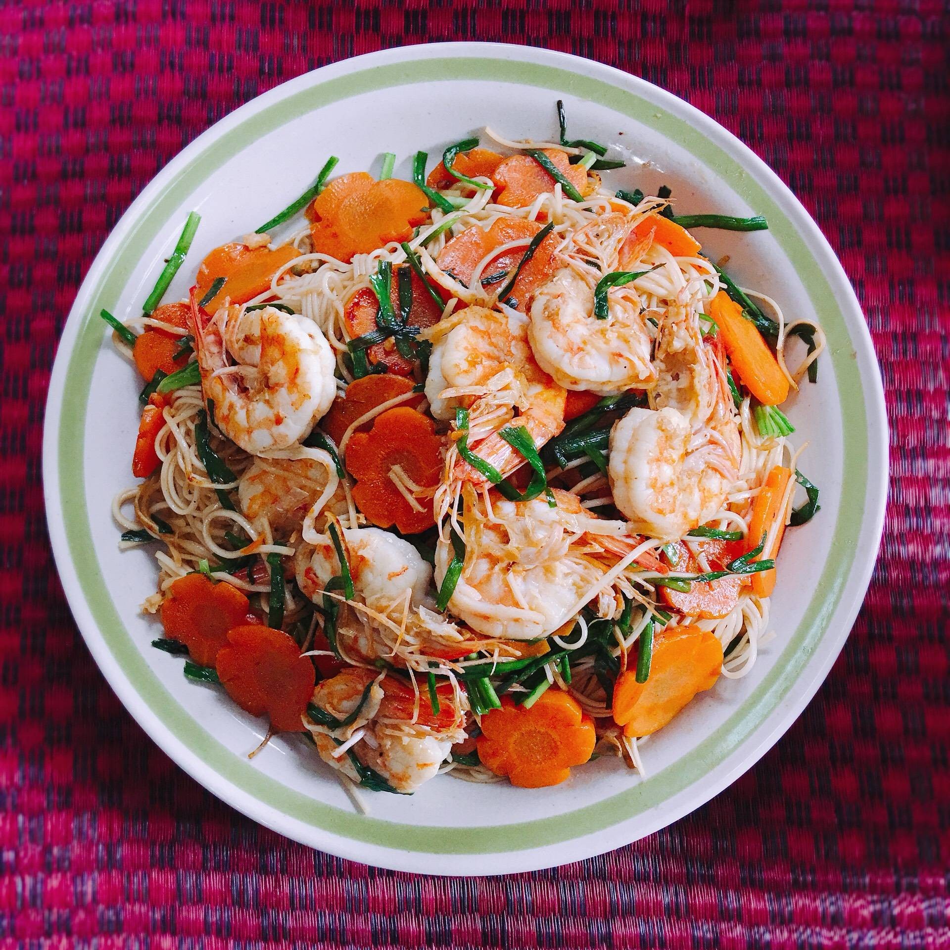 ผัดหมี่ซั่วกุ้ง