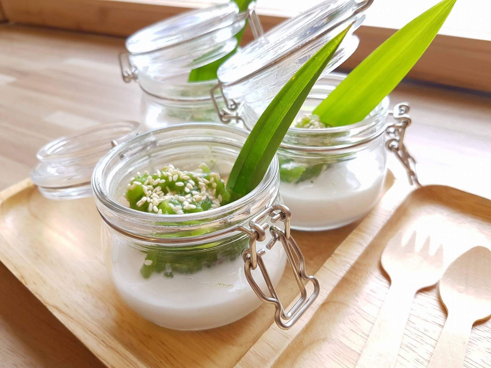 เปียกปูนใบเตยกะทิสด