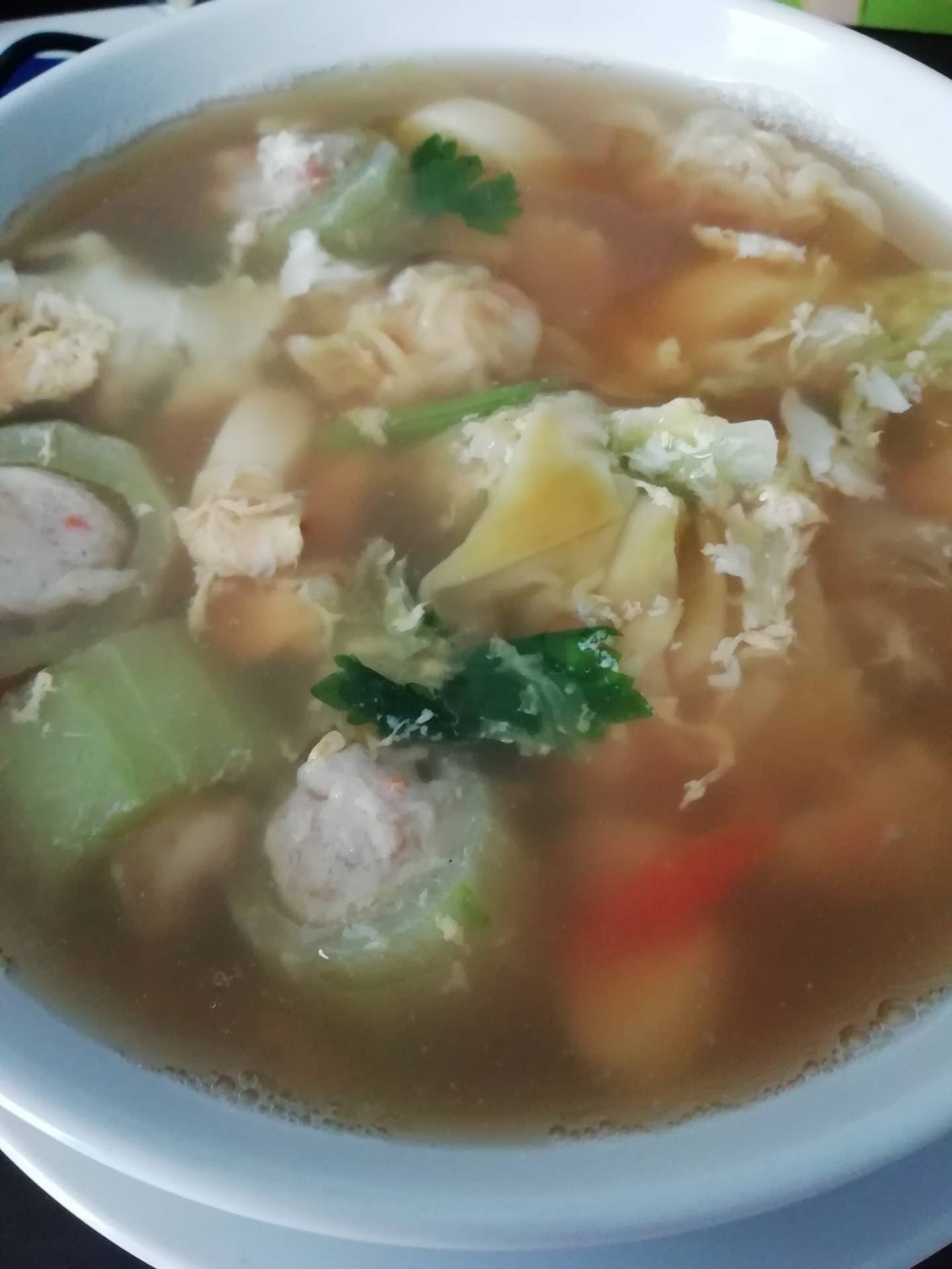 ซุปแตงกวาเต้าหู้ไข่รวมมิตร...