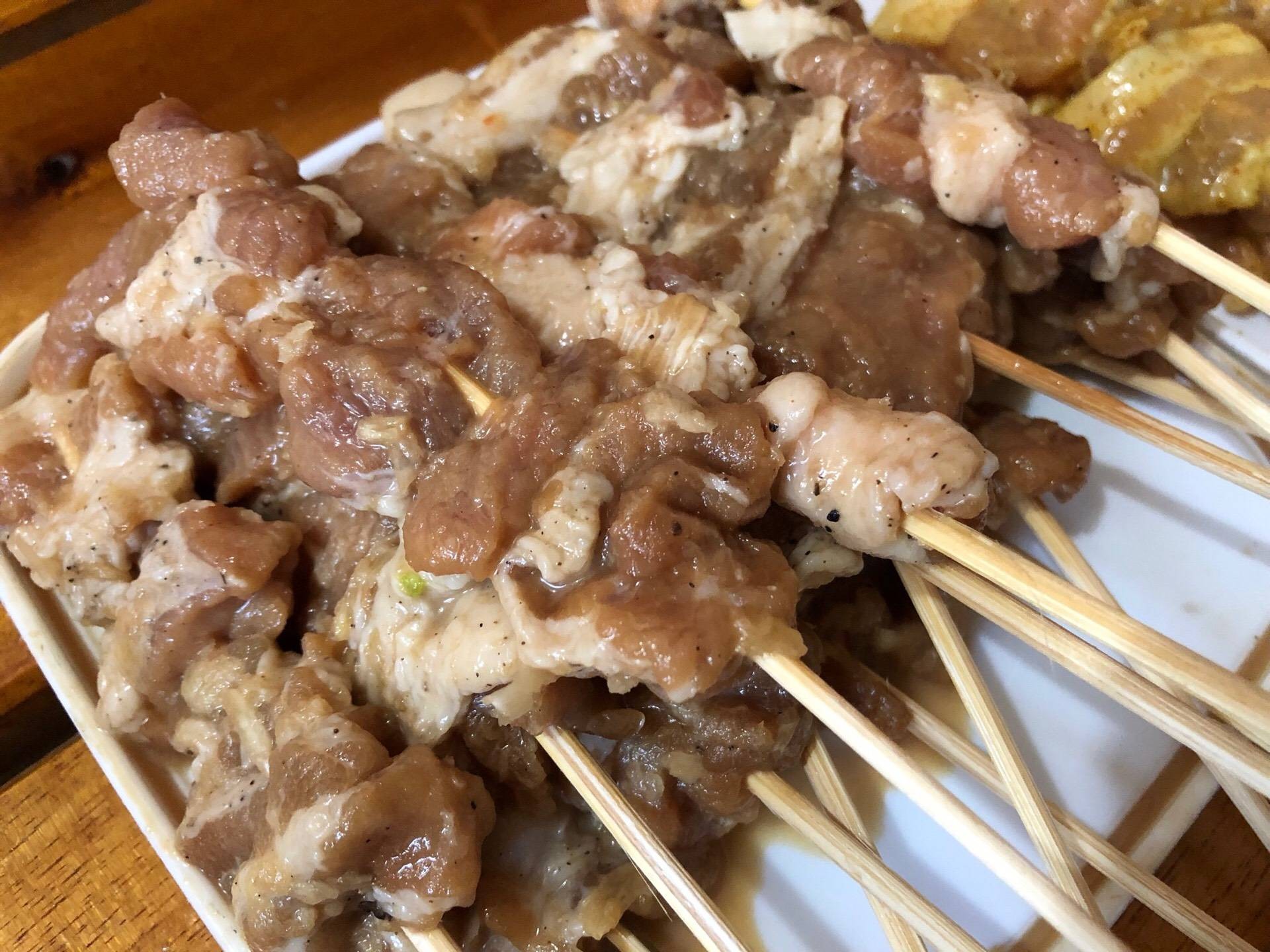 หมูปิ้งกะทิ & ผงกะหรี่