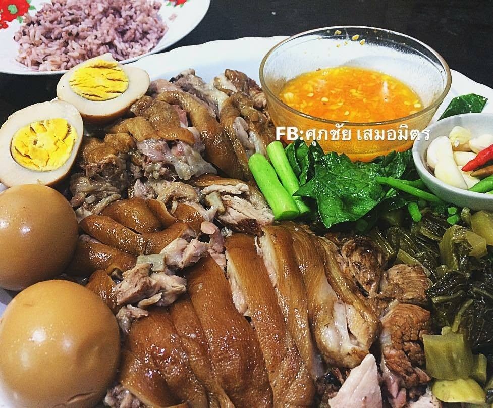 ข้าวขาหมู
