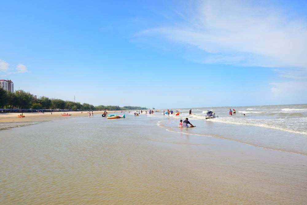 หาดชะอำ