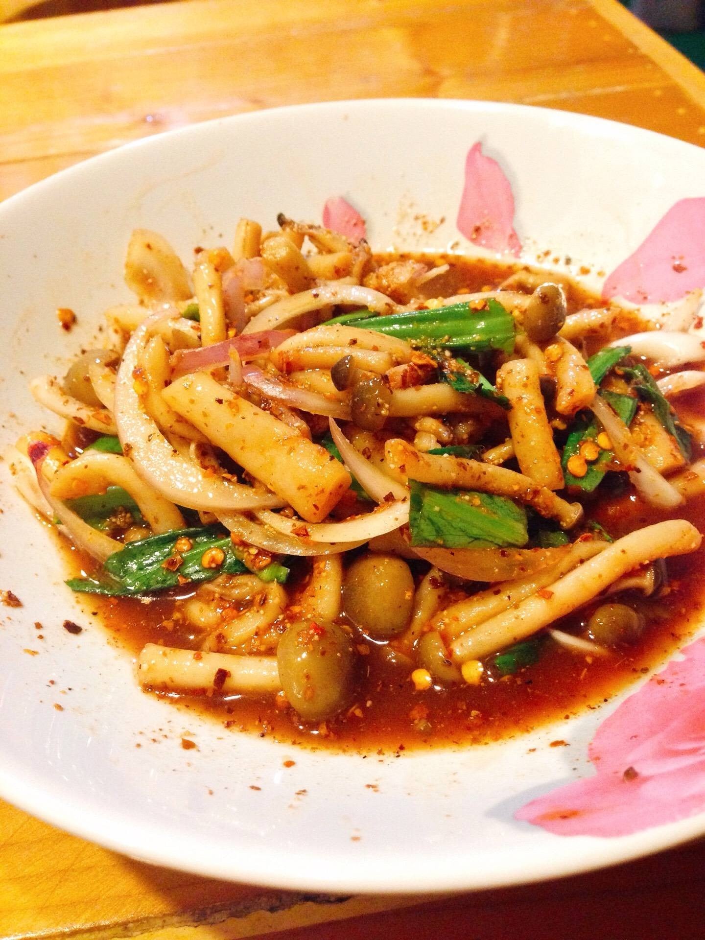 น้ำตกเห็ดชิเมจิ