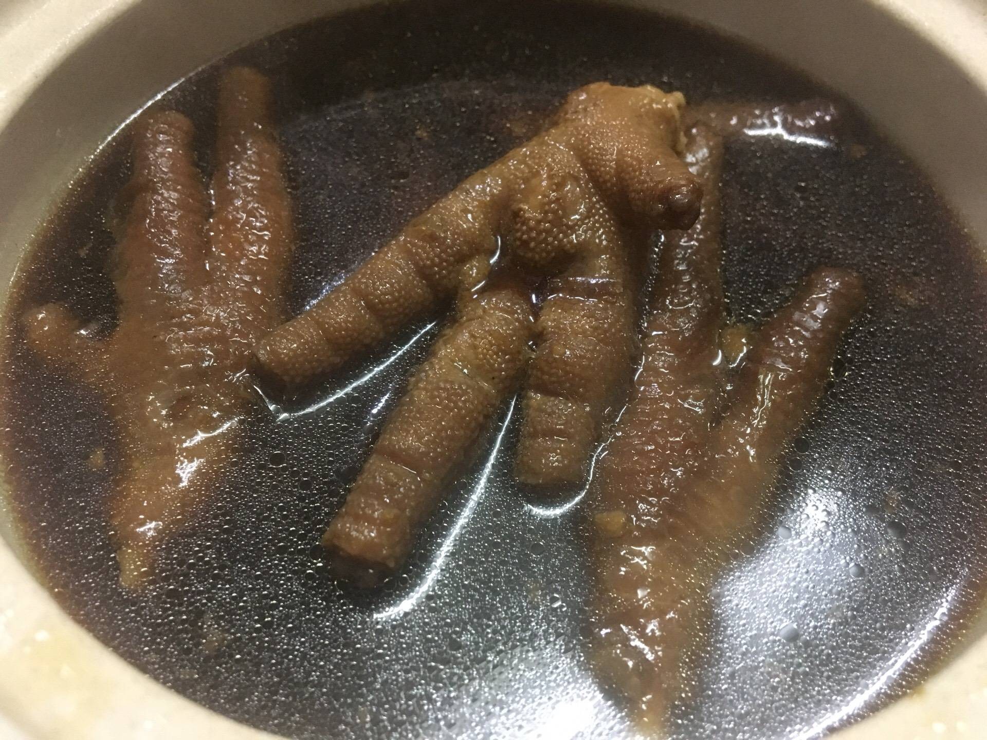 ตีนไก่ต้มพะโล้